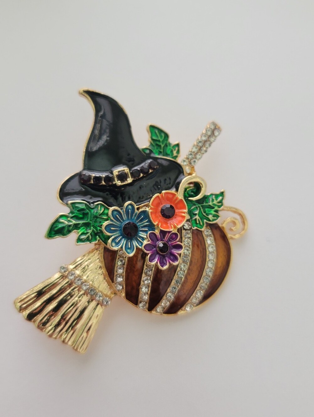 Halloween Brooch Pin Rhinestone Witches Hat Broom Pumpkin Flowers 3”